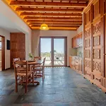 Arte Suites Pefki